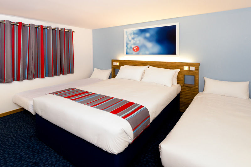 Travelodge Nottingham Central Bagian luar foto